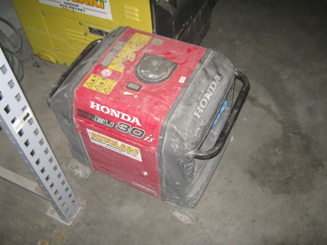 HONDA EU 30 IS