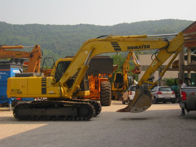 KOMATSU PC 160